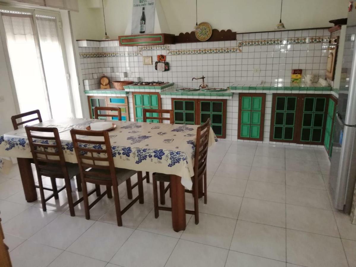 B & B Amici Dell'Etna Nicolosi Eksteriør bilde