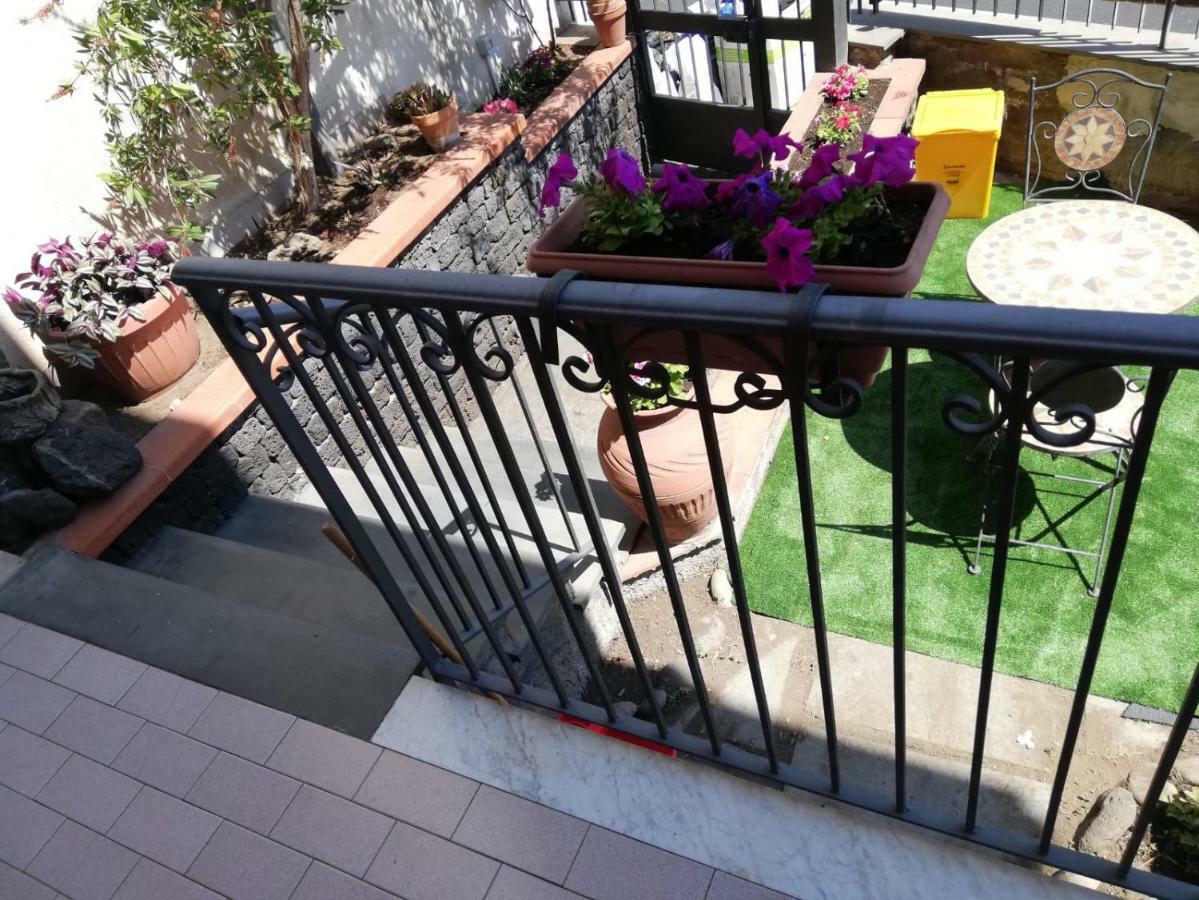 B & B Amici Dell'Etna Nicolosi Eksteriør bilde